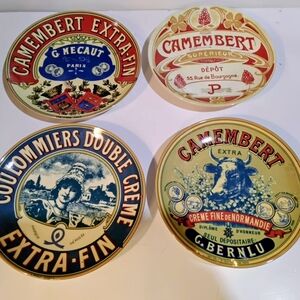 2003 Vintage Camembert Cheese Hard Porcelain Plates Set (4) 8"